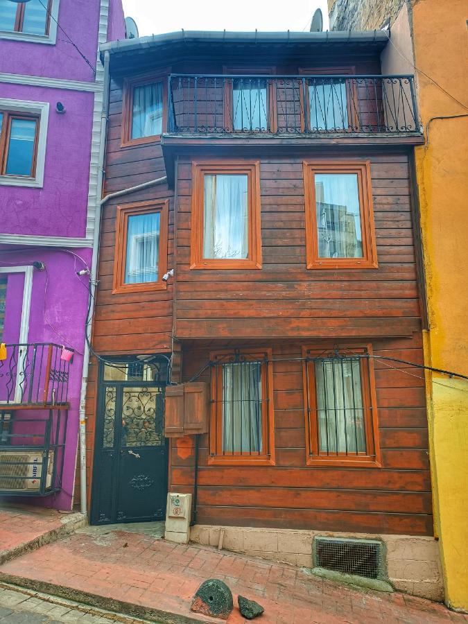 Taksim History Wooden Hostel Κωνσταντινούπολη Εξωτερικό φωτογραφία